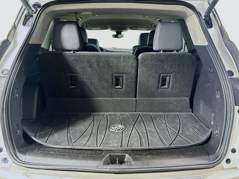 Used 2020 Buick Enclave Premium w/ Surround and Sites Package AWD/4WD image 16