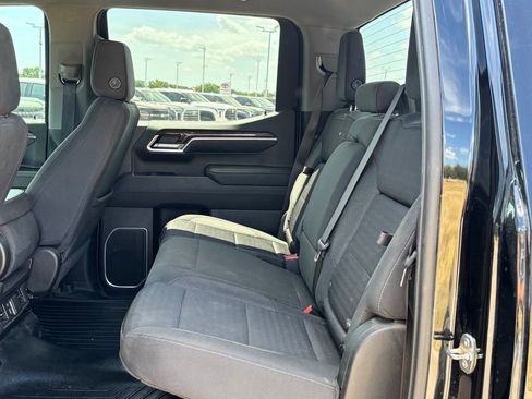 Used 2023 GMC Sierra 1500 Elevation w/ X31 Off-Road Package AWD/4WD image 14
