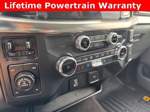 Used 2022 Ford F150 Lariat w/ Equipment Group 501A Mid image 5