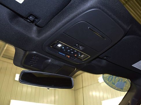 Used 2026 Ford F150 Lariat AWD/4WD image 29