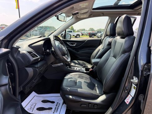 Used 2019 Subaru Forester Touring AWD/4WD image 29