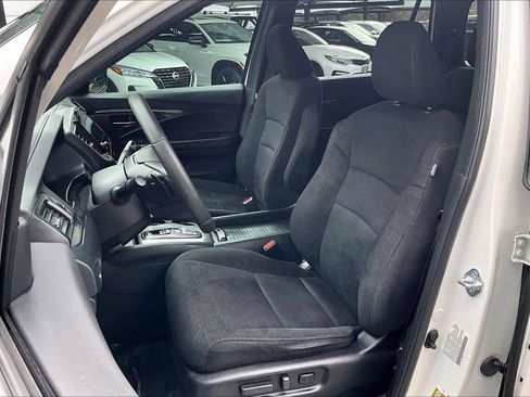 Used 2022 Honda Pilot Sport image 8