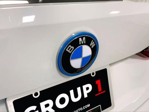 Used 2023 BMW i4 eDrive35 image 30