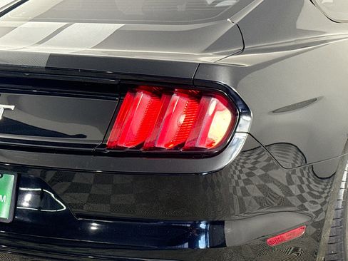 Used 2017 Ford Mustang GT w/ GT Performance Package image 32