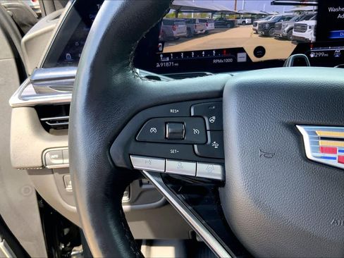 Used 2023 Cadillac Escalade ESV Sport w/ LPO, ONYX Package AWD/4WD image 22