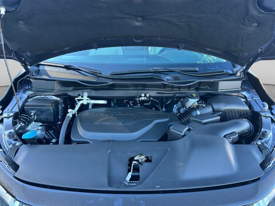 New 2027 Honda Odyssey Touring image 16