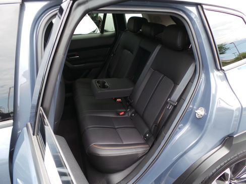 Used 2026 MAZDA CX-50 AWD 2.5 S w/ Weather Package image 36