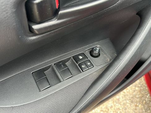 Used 2025 Toyota Corolla LE image 19