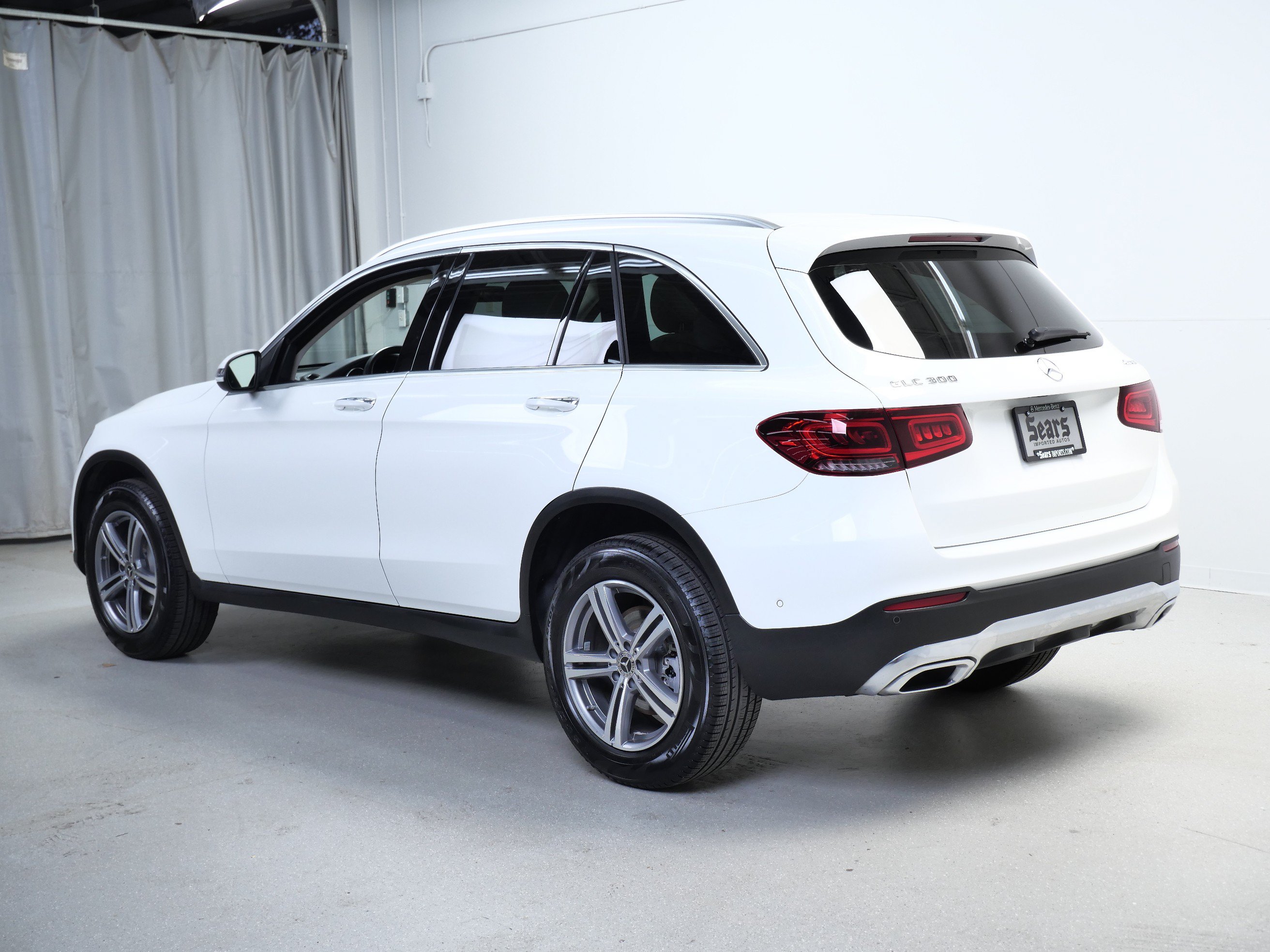 Used 2022 Mercedes-Benz GLC 300 4MATIC image 11