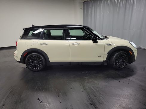 Used 2017 MINI Cooper Clubman S image 10