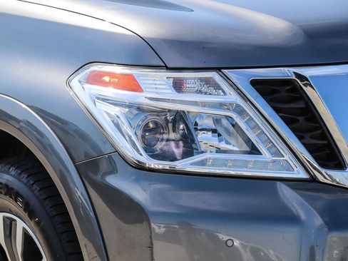 Used 2019 Nissan Armada SL w/ Premium Package AWD/4WD image 4