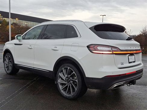 Certified 2022 Lincoln Nautilus Reserve w/ Equipment Group 202A image 5