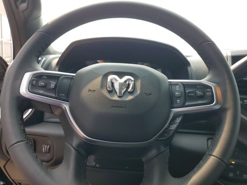 Used 2026 RAM 2500 Big Horn AWD/4WD image 12