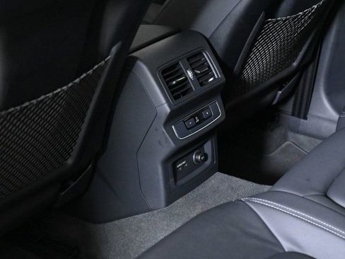 Certified 2022 Audi Q5 2.0T Premium w/ Convenience Package image 18