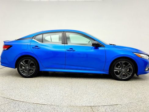 Used 2021 Nissan Sentra SR FWD image 4