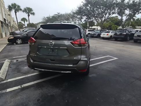 Used 2018 Nissan Rogue SL image 6