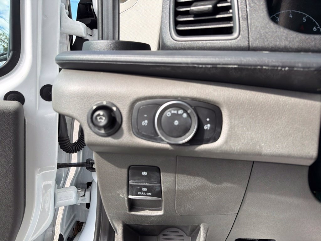 Used 2023 Ford Transit 350 XL RWD image 25