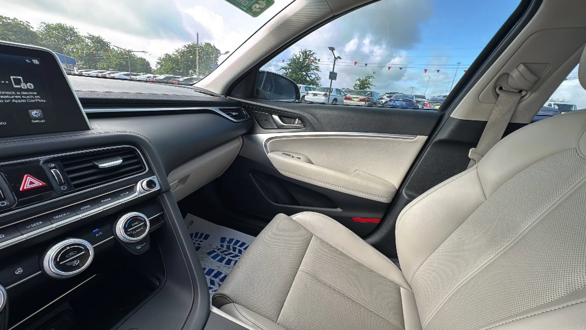 Used 2019 Genesis G70 2.0T Advanced AWD/4WD image 21