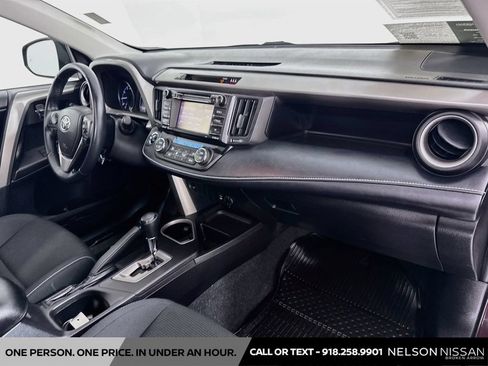 Used 2018 Toyota RAV4 XLE w/ Plus Extra Value Package AWD/4WD image 27