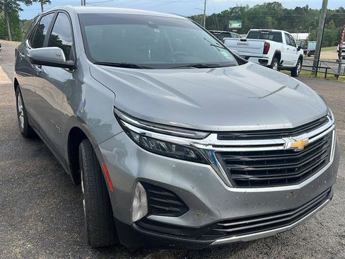 Used 2023 Chevrolet Equinox LT image 11