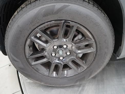 Used 2024 Land Rover Defender 110 S AWD/4WD image 8