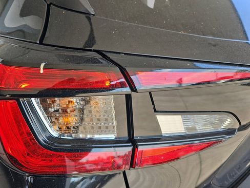 Used 2025 Subaru Crosstrek 2.5i Limited w/ Crosstrek Mirror Package image 41