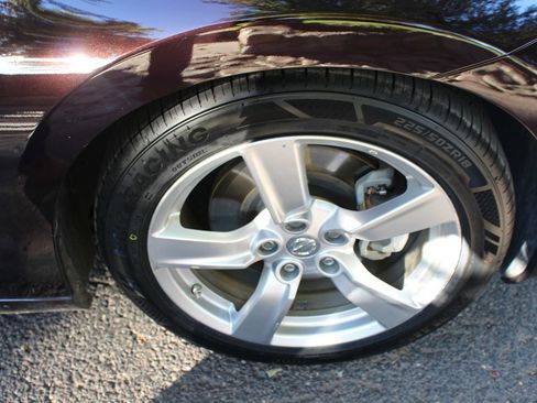 Used 2010 Nissan 370Z Coupe image 42