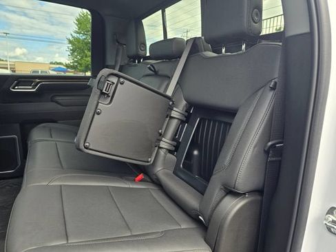 Used 2025 Chevrolet Silverado 3500 LT w/ All Star Edition AWD/4WD image 15