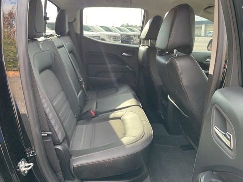 Used 2022 GMC Canyon AT4 image 26