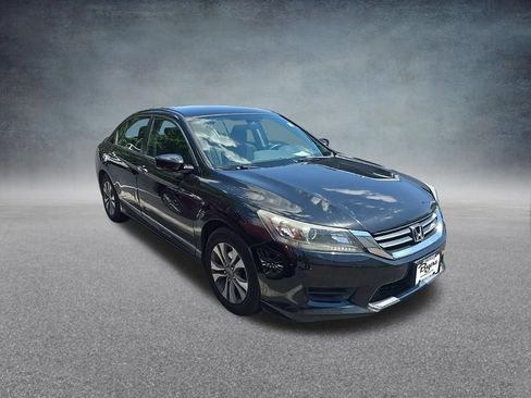 Used 2014 Honda Accord LX image 2