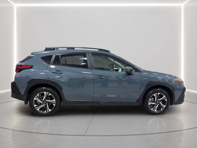 Used 2025 Subaru Crosstrek 2.5i Premium AWD/4WD image 6