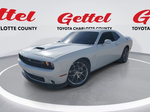 Used 2022 Dodge Challenger GT image 1
