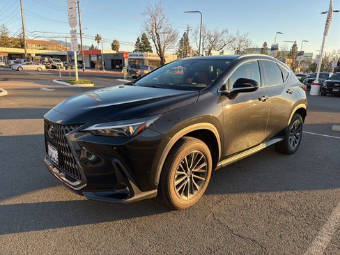 Used 2023 Lexus NX 350 AWD image 3