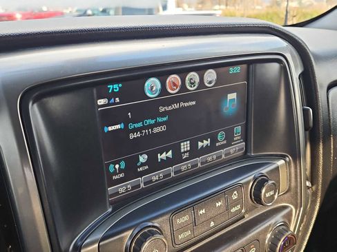 Used 2018 Chevrolet Silverado 1500 LT w/ All Star Edition image 28