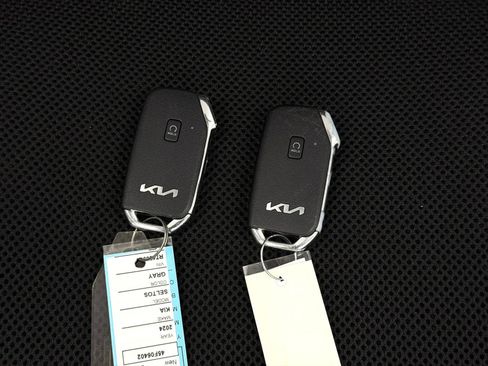 Used 2024 Kia Seltos SX AWD/4WD image 9