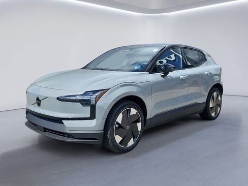 New 2026 Volvo EX30 Ultra w/ Protection Package Premier image 7