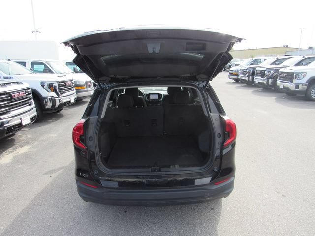 Certified 2022 GMC Terrain SLE w/ Driver Convenience Package AWD/4WD image 27