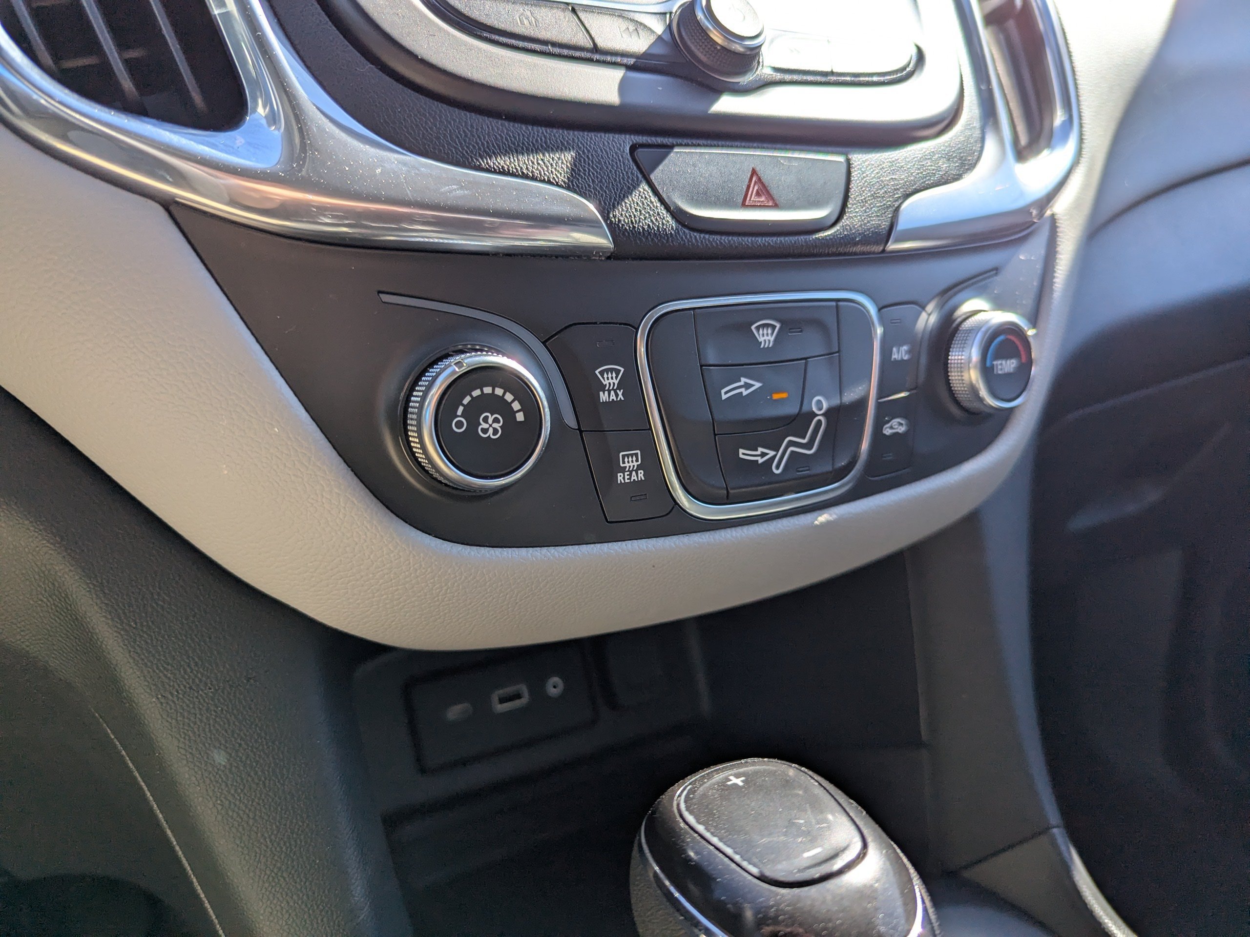 Certified 2021 Chevrolet Equinox LT AWD/4WD image 23