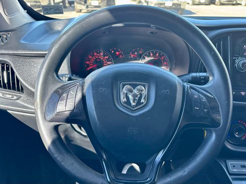 Used 2019 RAM ProMaster City Tradesman image 16