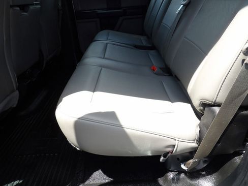 Used 2019 Ford F350 XL w/ Power Equipment Group RWD image 44