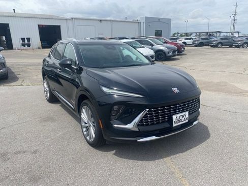 New 2025 Buick Envision Avenir image 8