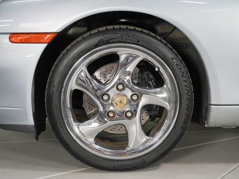 Used 1999 Porsche 911 Carrera image 18