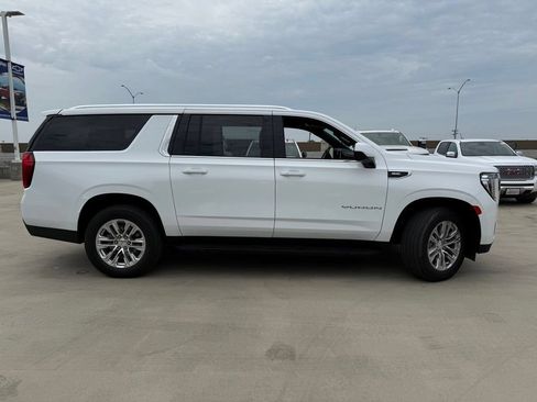 Used 2024 GMC Yukon XL SLE w/ Max Trailering Package AWD/4WD image 11