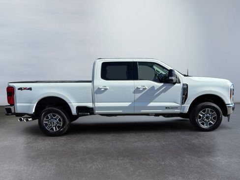 New 2026 Ford F350 Lariat image 6
