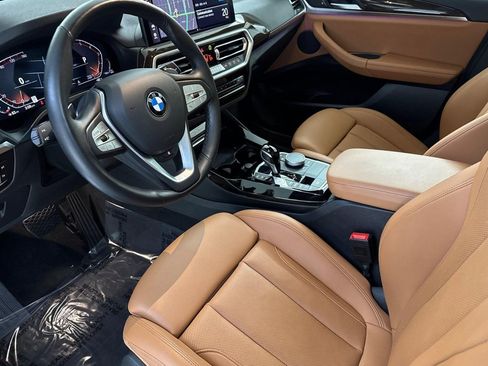 Used 2024 BMW X3 sDrive30i w/ Premium Package RWD image 4