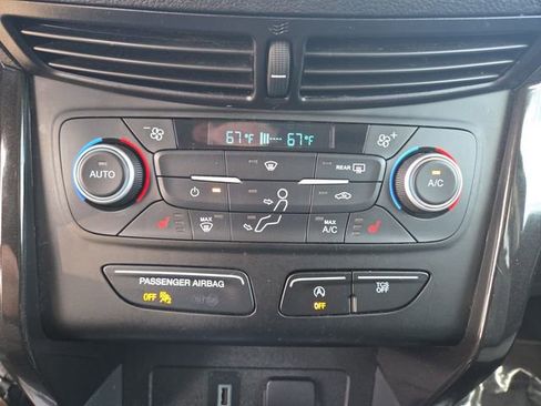 Used 2019 Ford Escape SE image 26