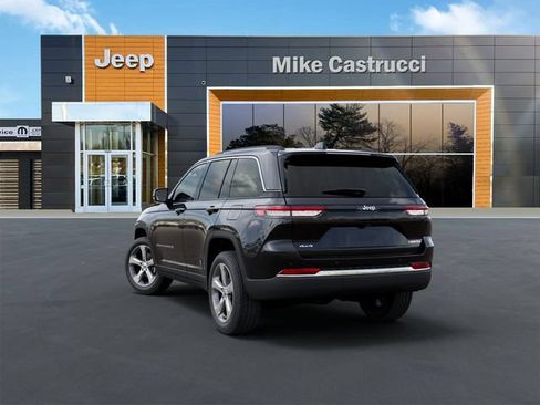 New 2026 Jeep Grand Cherokee Limited AWD/4WD image 4