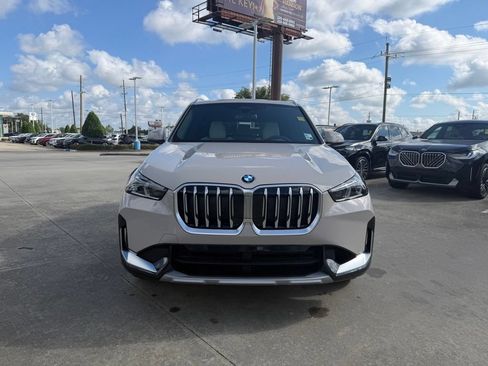 Used 2026 BMW X1 xDrive28i w/ Convenience Package AWD/4WD image 2