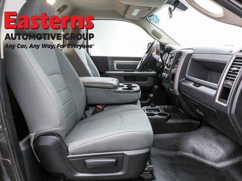 Used 2018 RAM 3500 Tradesman w/ Chrome Appearance Group image 22