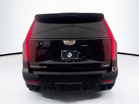 Used 2023 Cadillac Escalade ESV V image 6